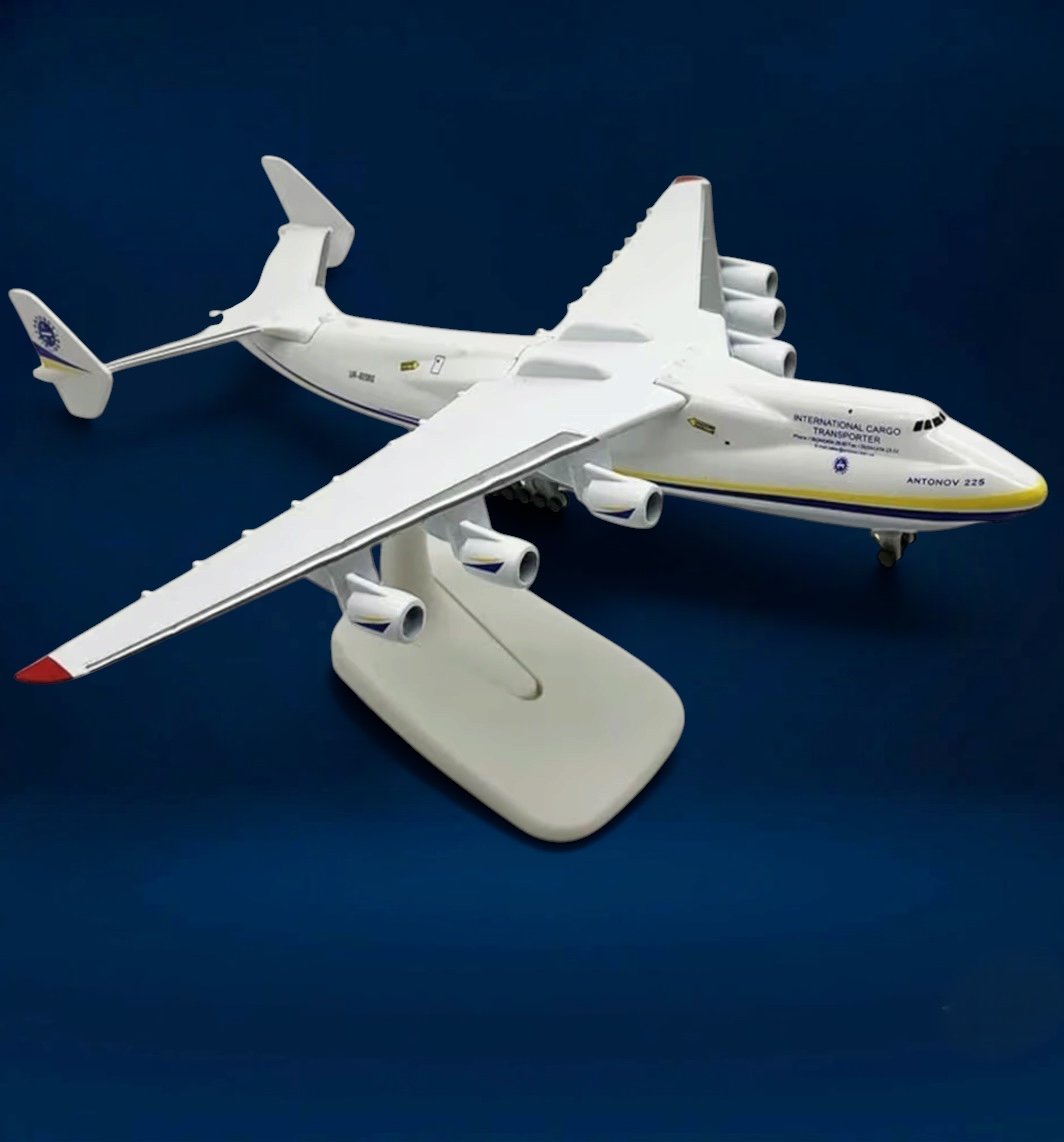 Antonov An‑225 Mriya – The Giant of the Skies